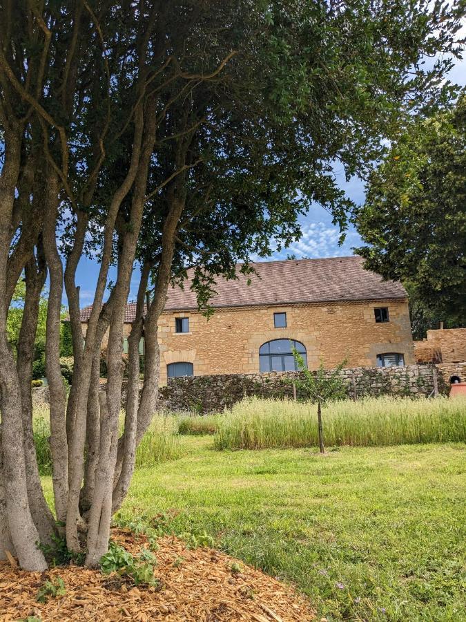 La Grange Symphorine, Chambre D'Hotes De Charme Situee Entre La Vallee De La Dordogne Et La Vallee De La Vezere Meyrals Buitenkant foto